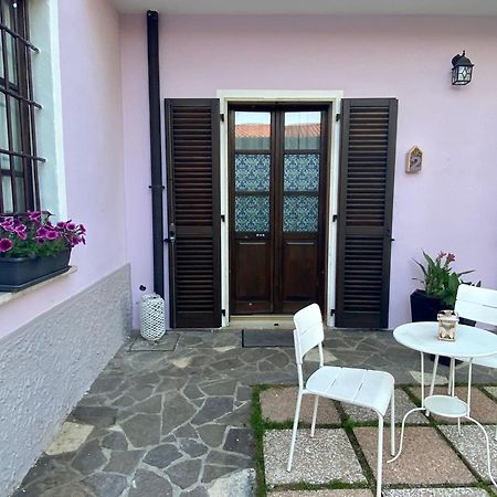 La Casa Di Campagna Sul Garda Puegnago Luaran gambar
