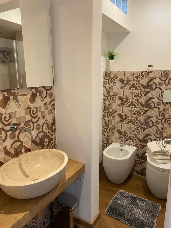 La Casa Di Campagna Sul Garda Puegnago Luaran gambar