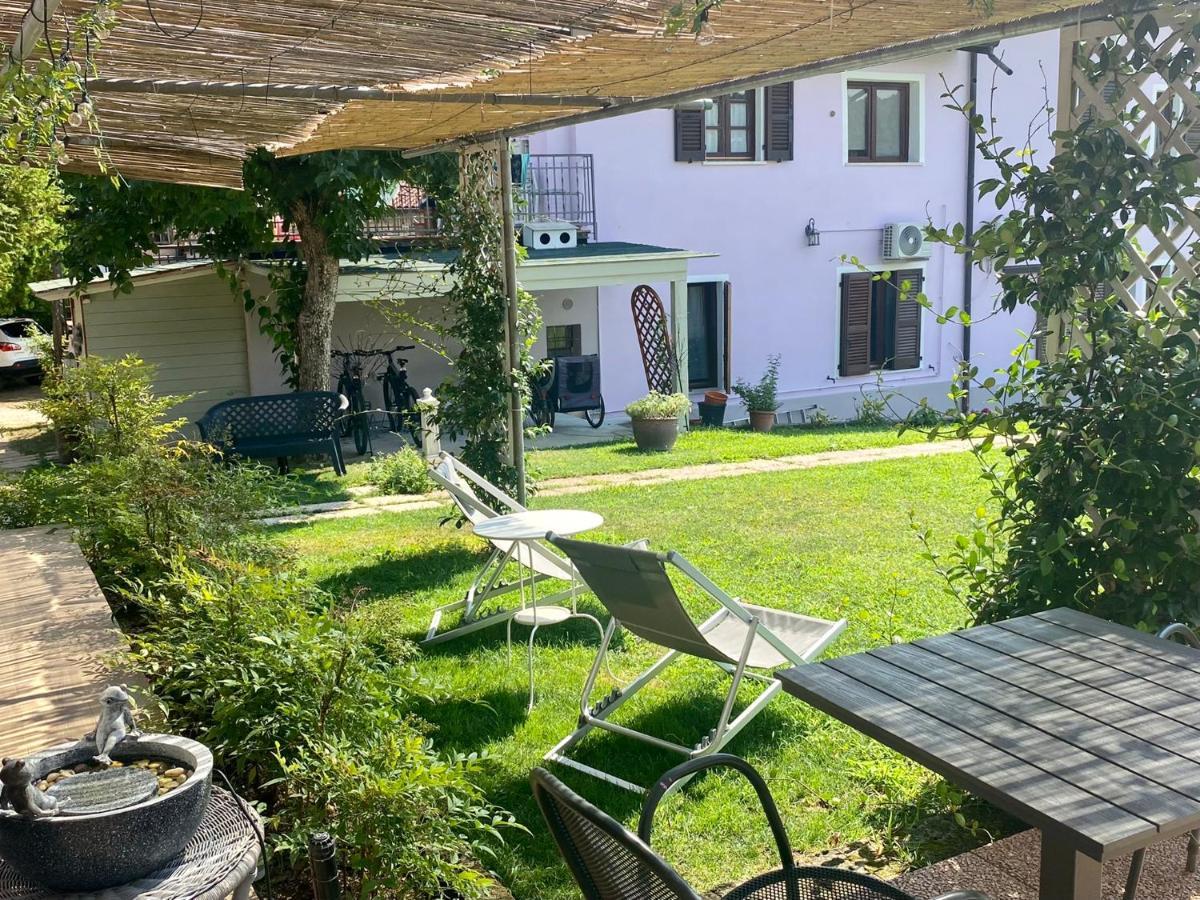 La Casa Di Campagna Sul Garda Puegnago Luaran gambar