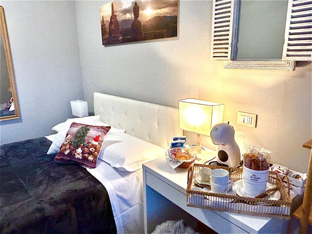 La Casa Di Campagna Sul Garda Puegnago Luaran gambar