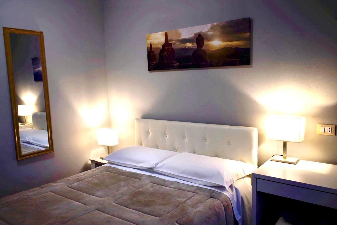 La Casa Di Campagna Sul Garda Puegnago Luaran gambar