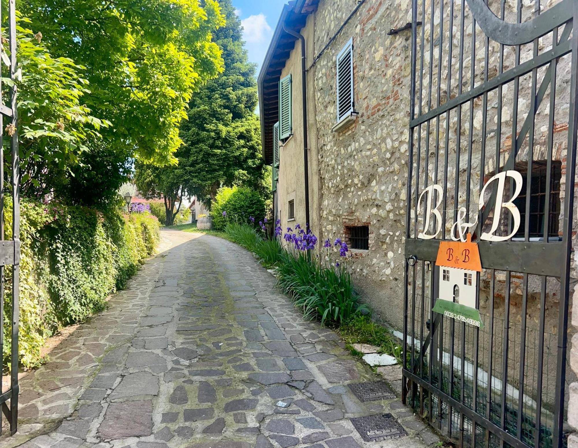 La Casa Di Campagna Sul Garda Puegnago Luaran gambar