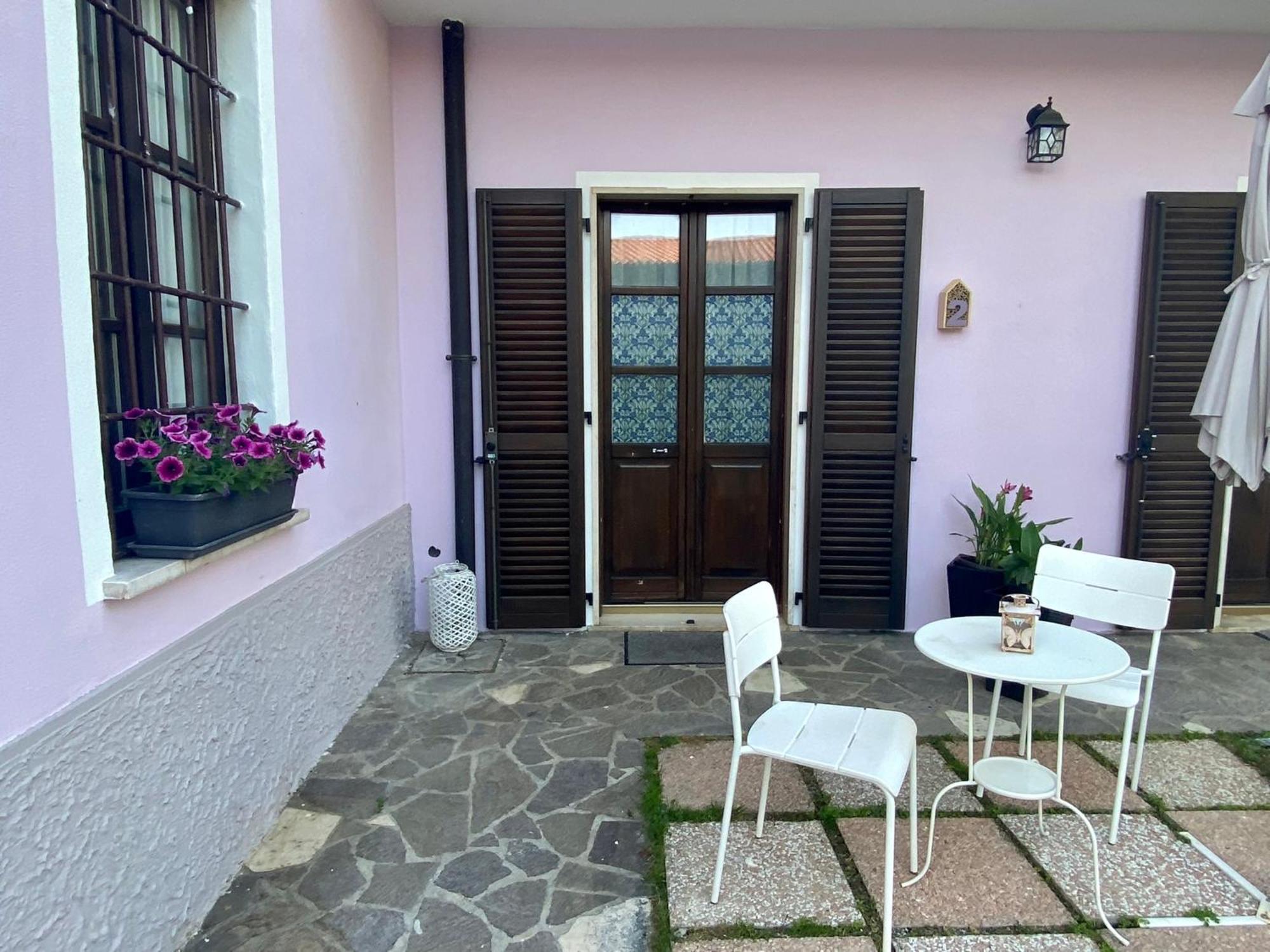 La Casa Di Campagna Sul Garda Puegnago Luaran gambar